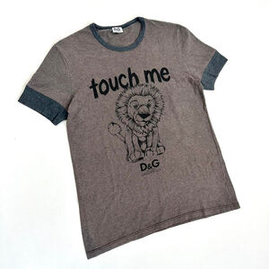 y2k D&G 'touch me' gray ringer tee, stuffed lion
